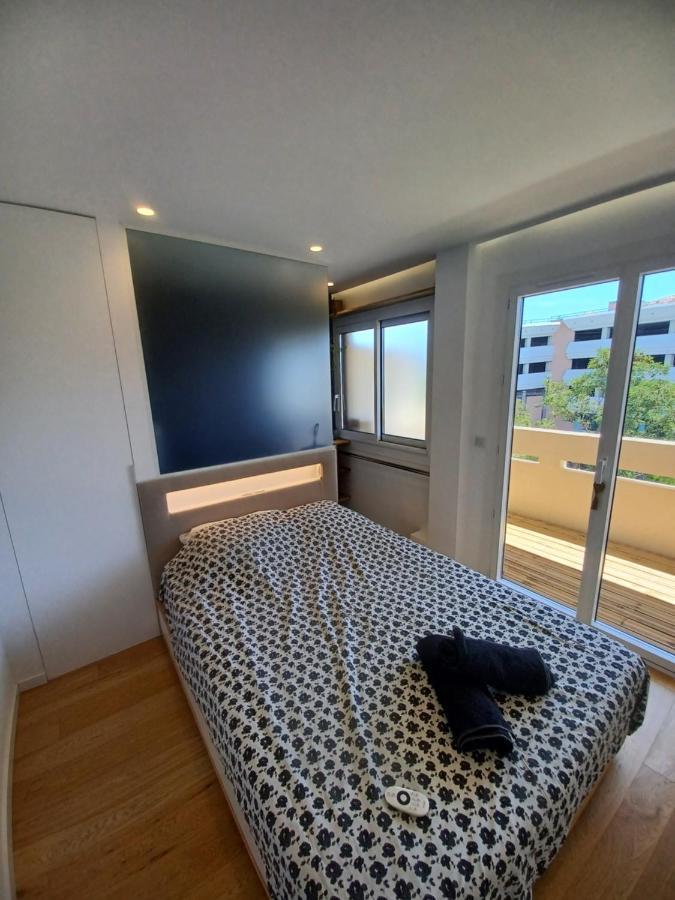Superbe Appartement A 100M De La Mer, Et A Cote De La Base Nature Frejus Ngoại thất bức ảnh